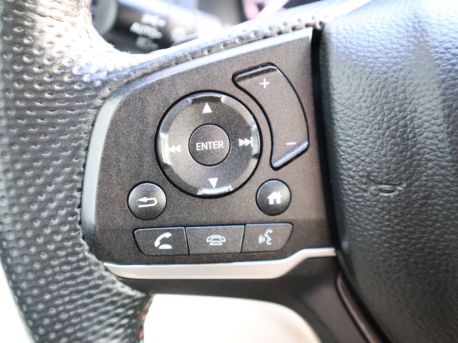 Used 2022 Honda Passport TrailSport image 35