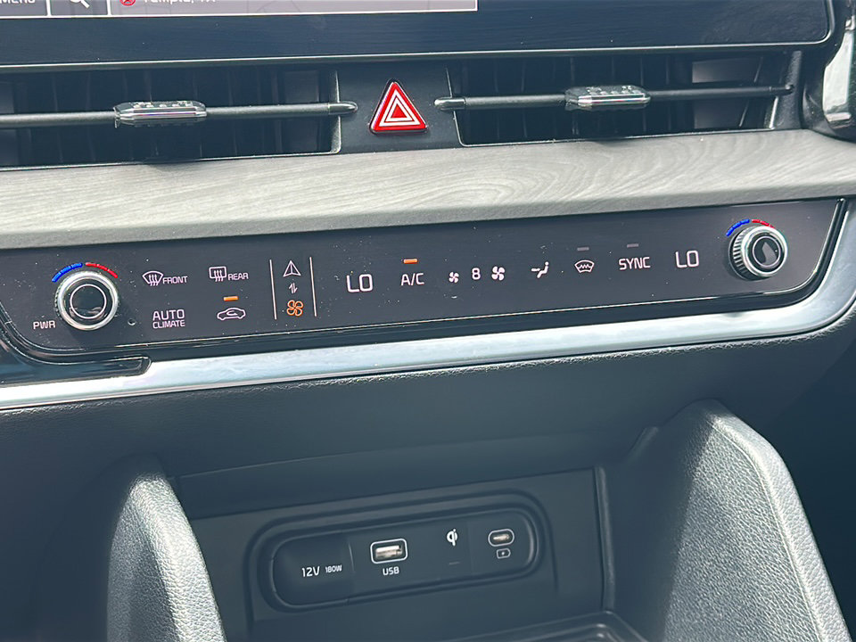 Used 2025 Kia Sportage X-Pro Prestige image 35