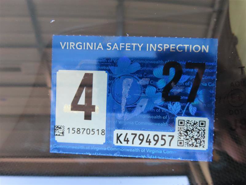 Used 2021 Toyota Camry XLE FWD image 36