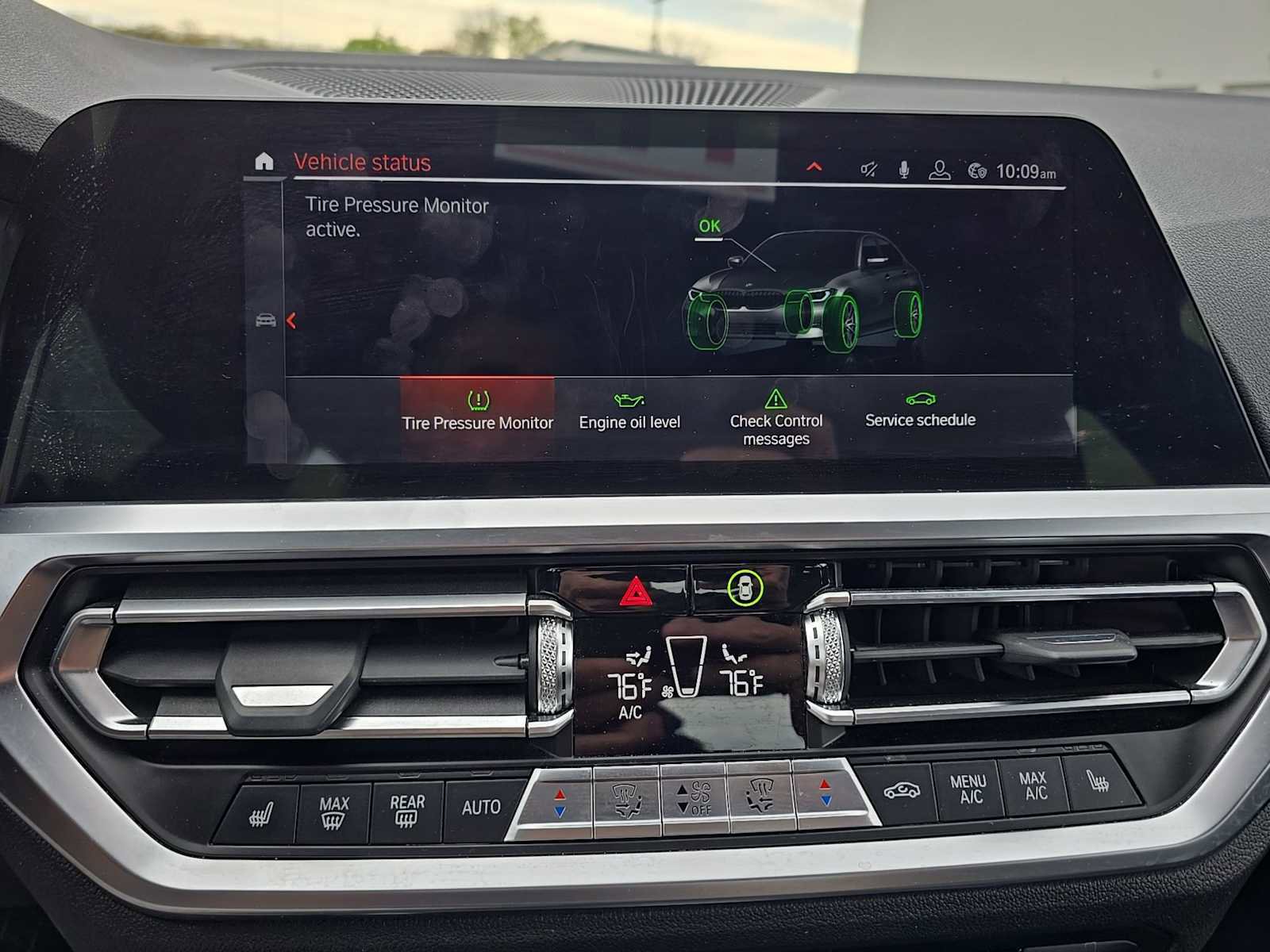 Used 2019 BMW 330i xDrive Sedan w/ Convenience Package AWD/4WD image 19