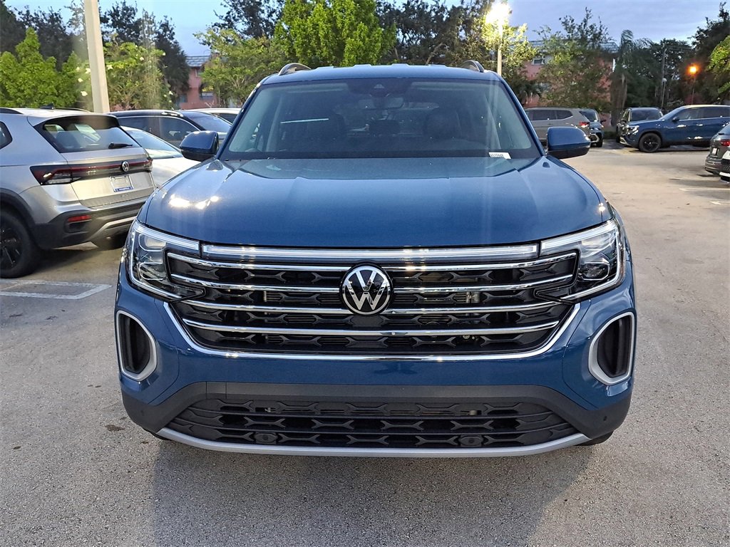 New 2026 Volkswagen Atlas SE image 2