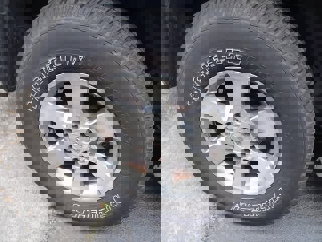 Used 2013 Toyota 4Runner SR5 image 23