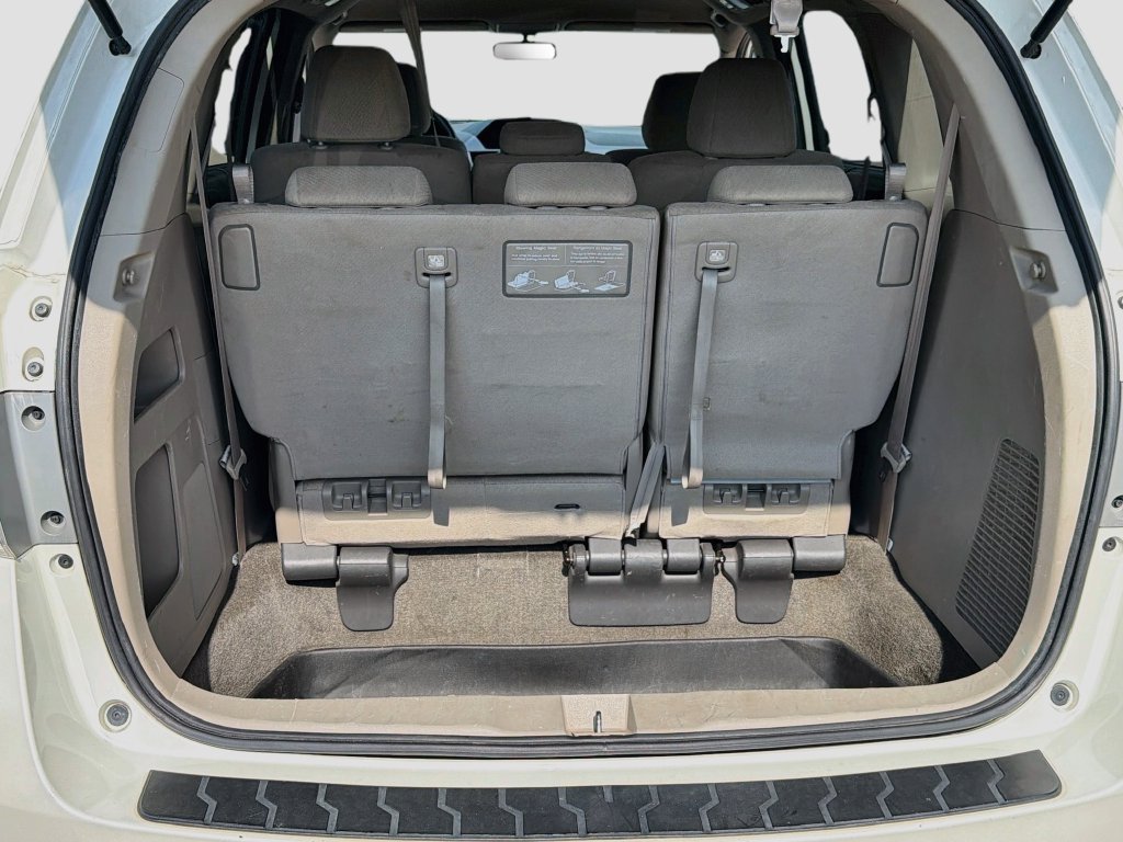 Used 2015 Honda Odyssey EX image 17