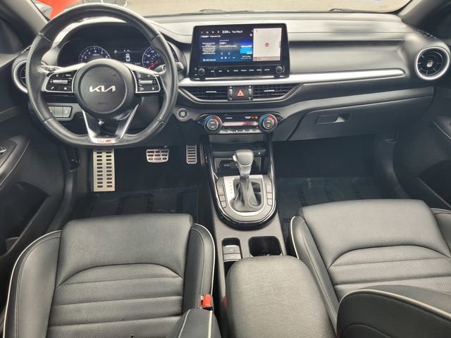 Used 2023 Kia Forte GT-Line w/ GT-Line Premium Package FWD image 14