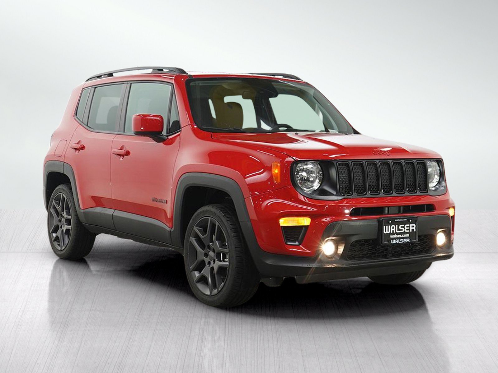 Used 2022 Jeep Renegade Latitude w/ Convenience Group AWD/4WD image 2