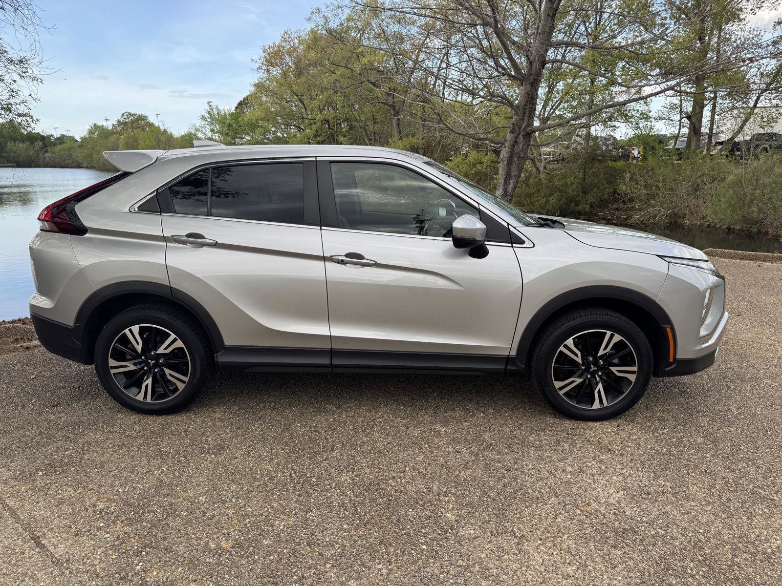 Used 2023 Mitsubishi Eclipse Cross SE AWD/4WD image 4