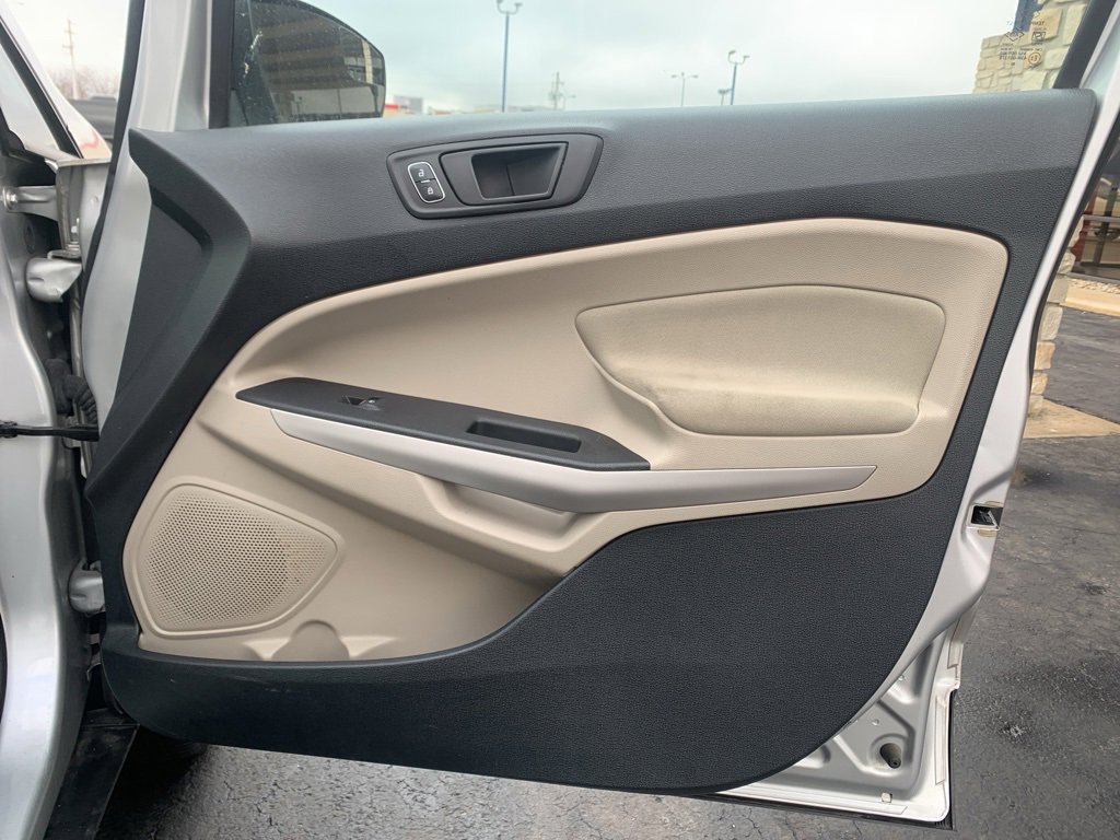 Used 2019 Ford EcoSport S image 21