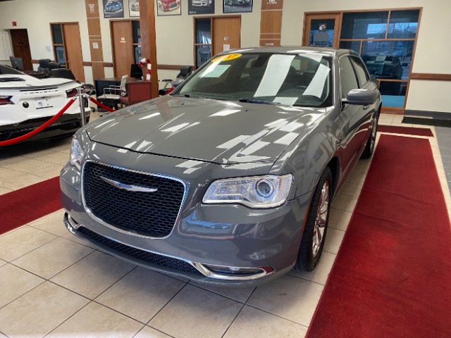 Used 2017 Chrysler 300 Limited w/ Value Package