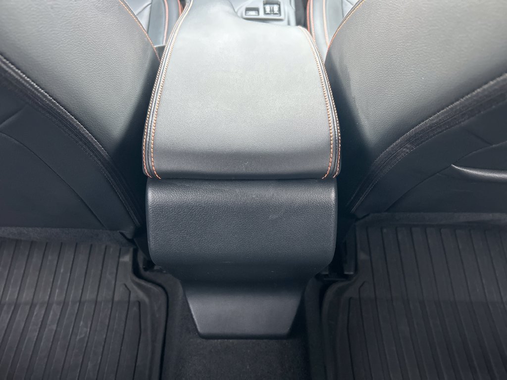 Used 2019 Subaru Crosstrek 2.0i Limited w/ Moonroof Package w/Navigation AWD/4WD image 28