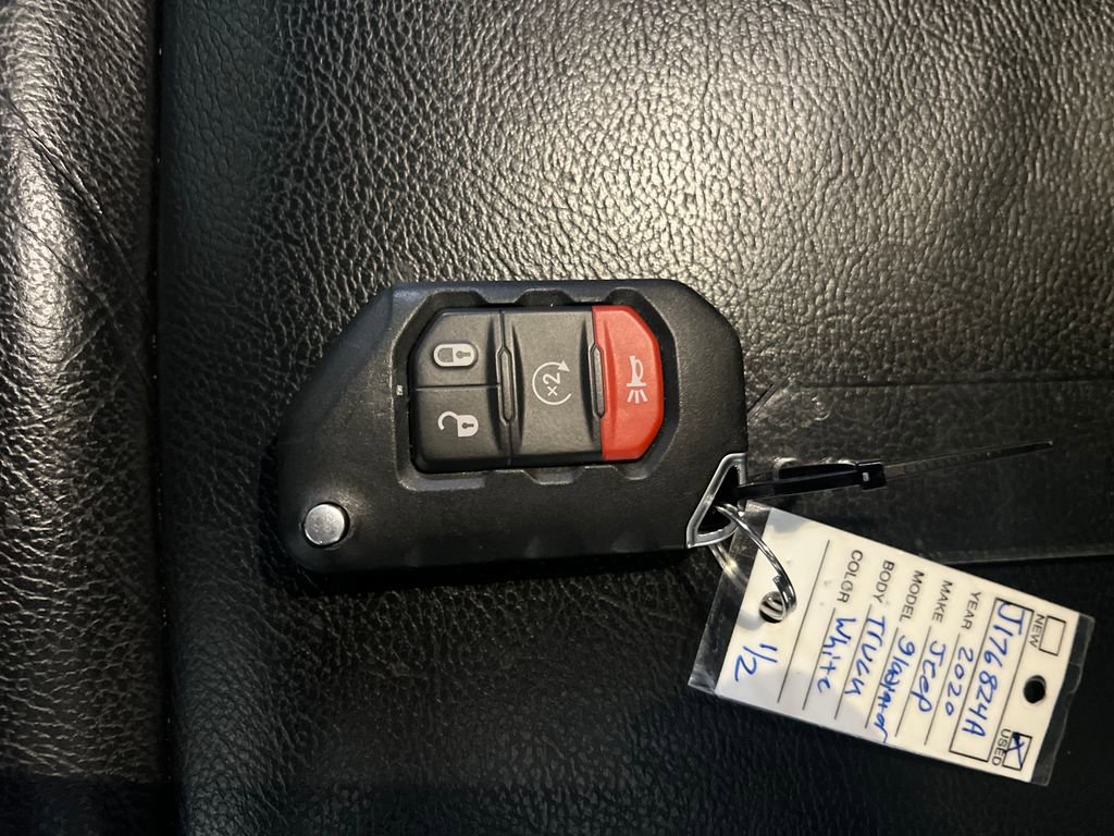 Used 2020 Jeep Gladiator Rubicon AWD/4WD image 31