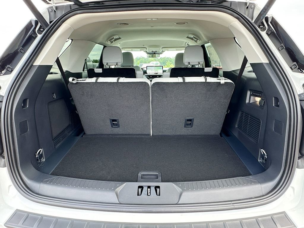 New 2026 Ford Explorer Platinum w/ LUX Leather Package AWD/4WD image 29