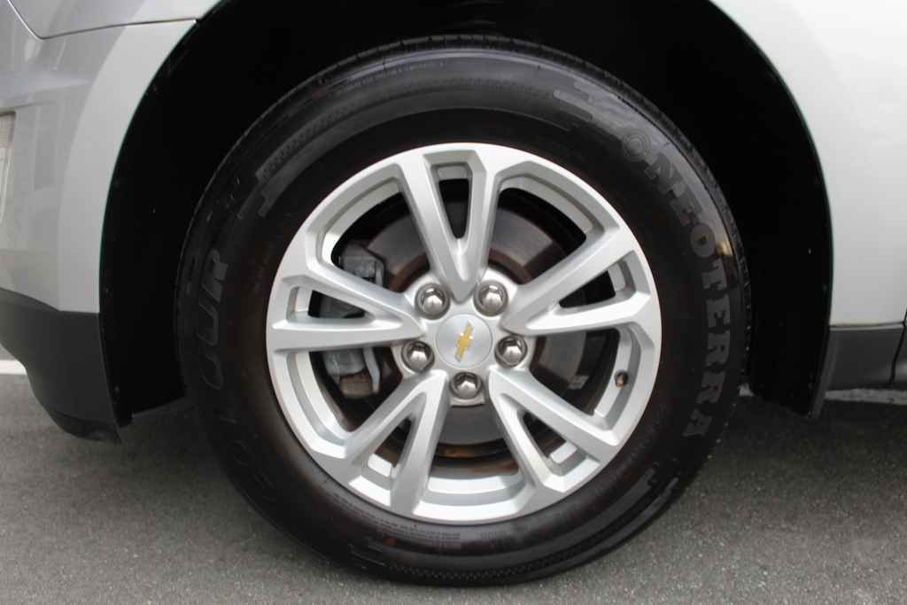 Used 2017 Chevrolet Equinox LT w/ Convenience Package image 27