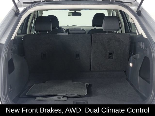 Used 2016 Ford Edge SEL image 16