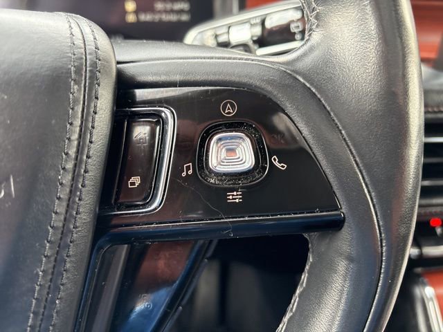 Used 2021 Lincoln Aviator Reserve w/ Equipment Group 201A AWD/4WD image 19