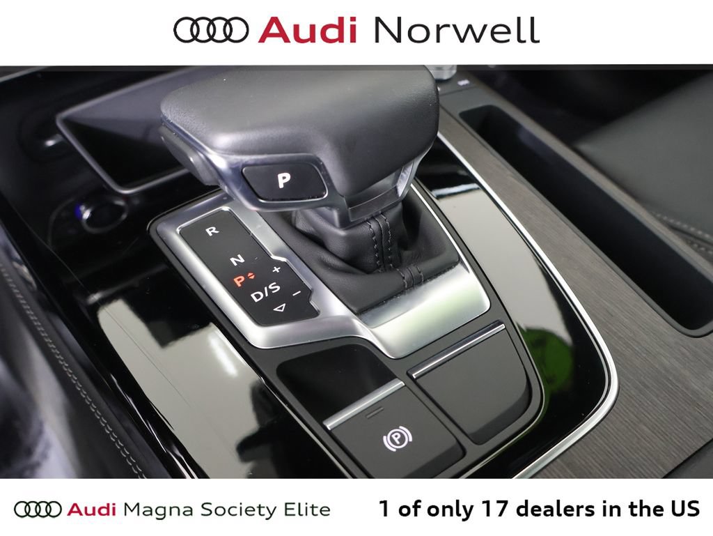 Used 2024 Audi Q5 e Premium Plus w/ Premium Plus Package AWD/4WD image 4
