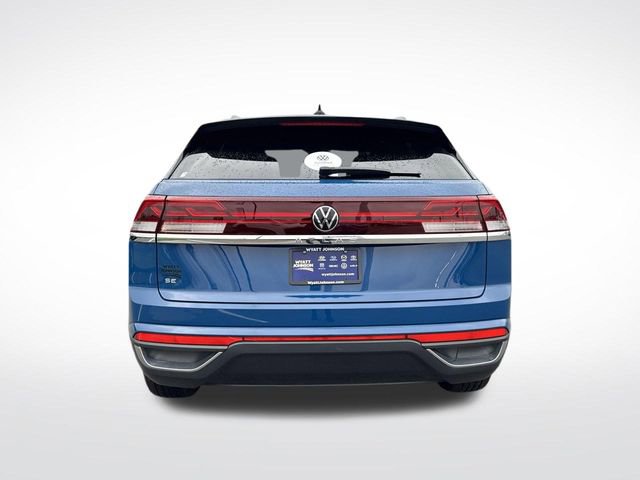 Used 2025 Volkswagen Atlas Cross Sport SE image 5