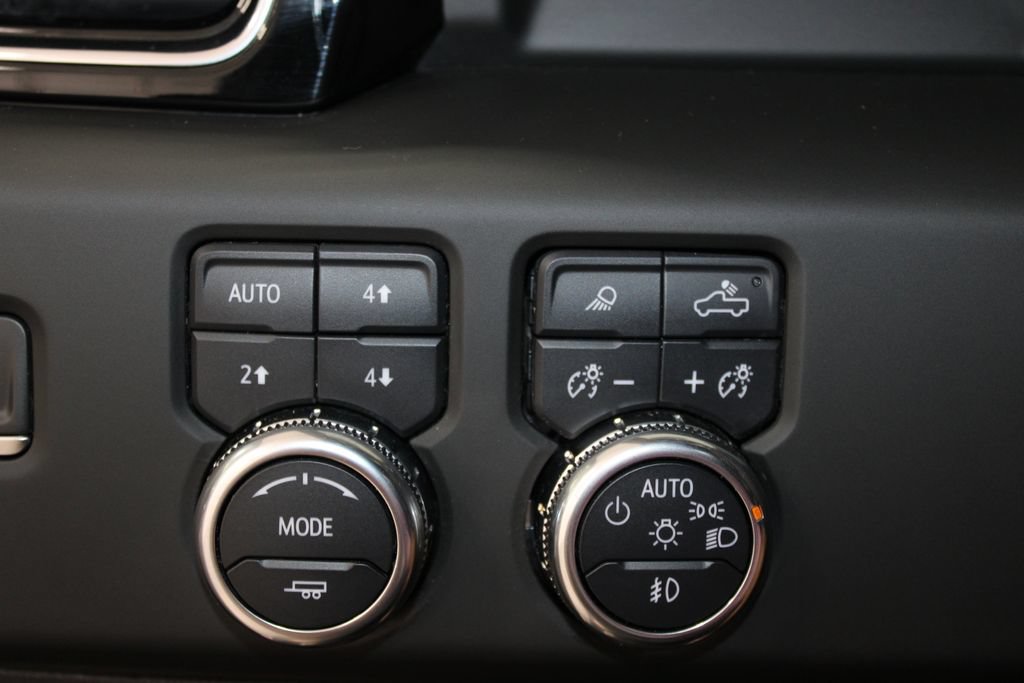 Used 2024 GMC Sierra 1500 Denali AWD/4WD image 48