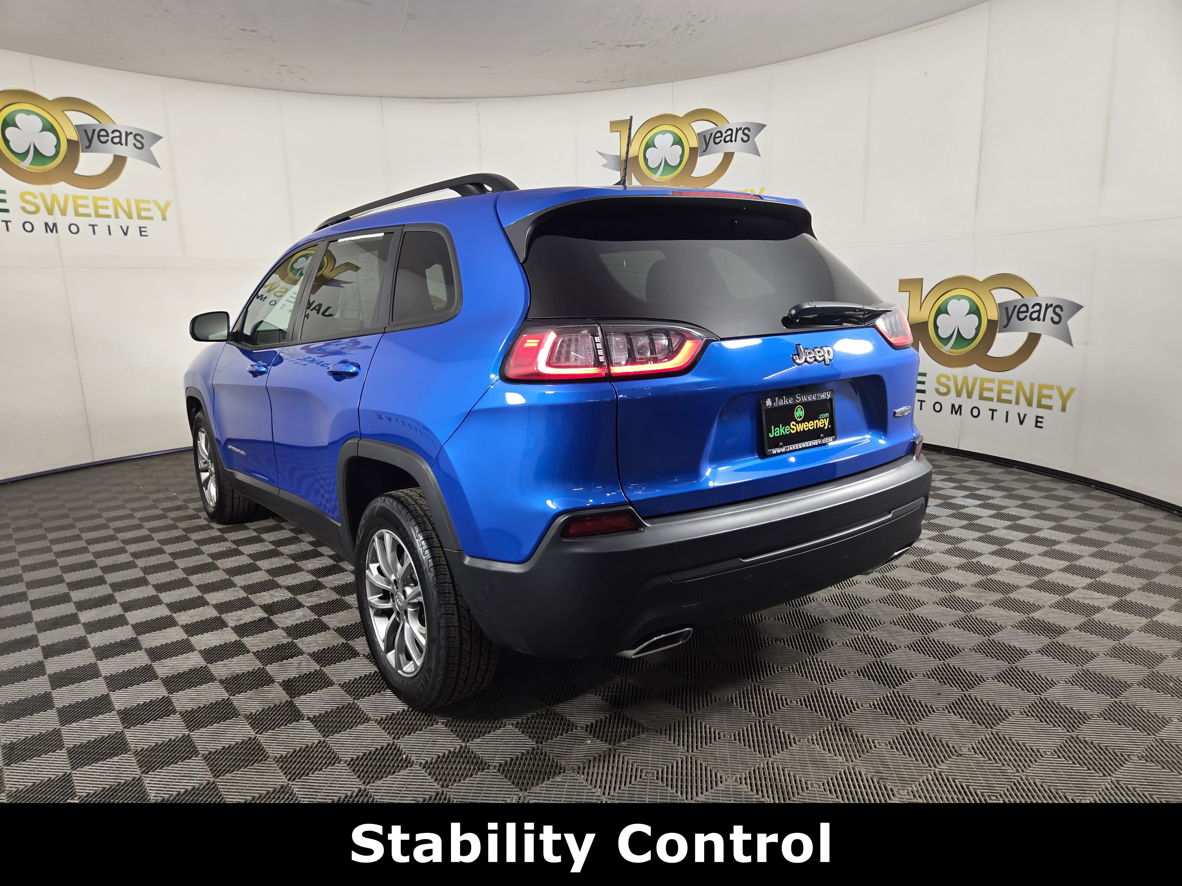 Used 2022 Jeep Cherokee Latitude Lux FWD image 6