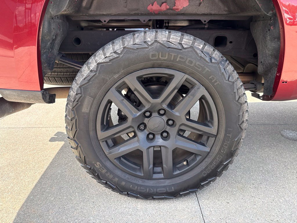 Used 2019 Chevrolet Silverado 1500 Custom Trail Boss w/ Custom Convenience Package AWD/4WD image 47