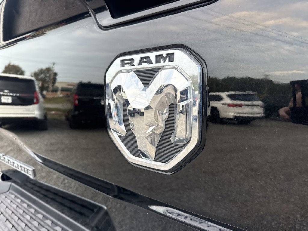 Used 2022 RAM 2500 Laramie AWD/4WD image 6