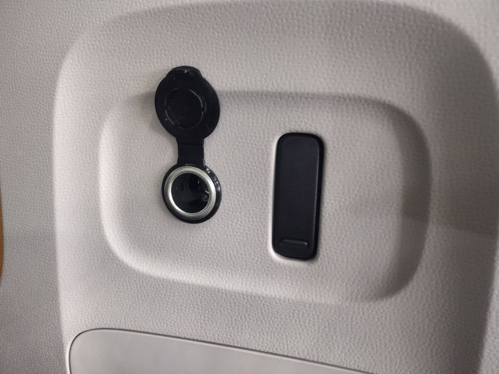 New 2025 Volkswagen ID. Buzz 1st Edition image 22