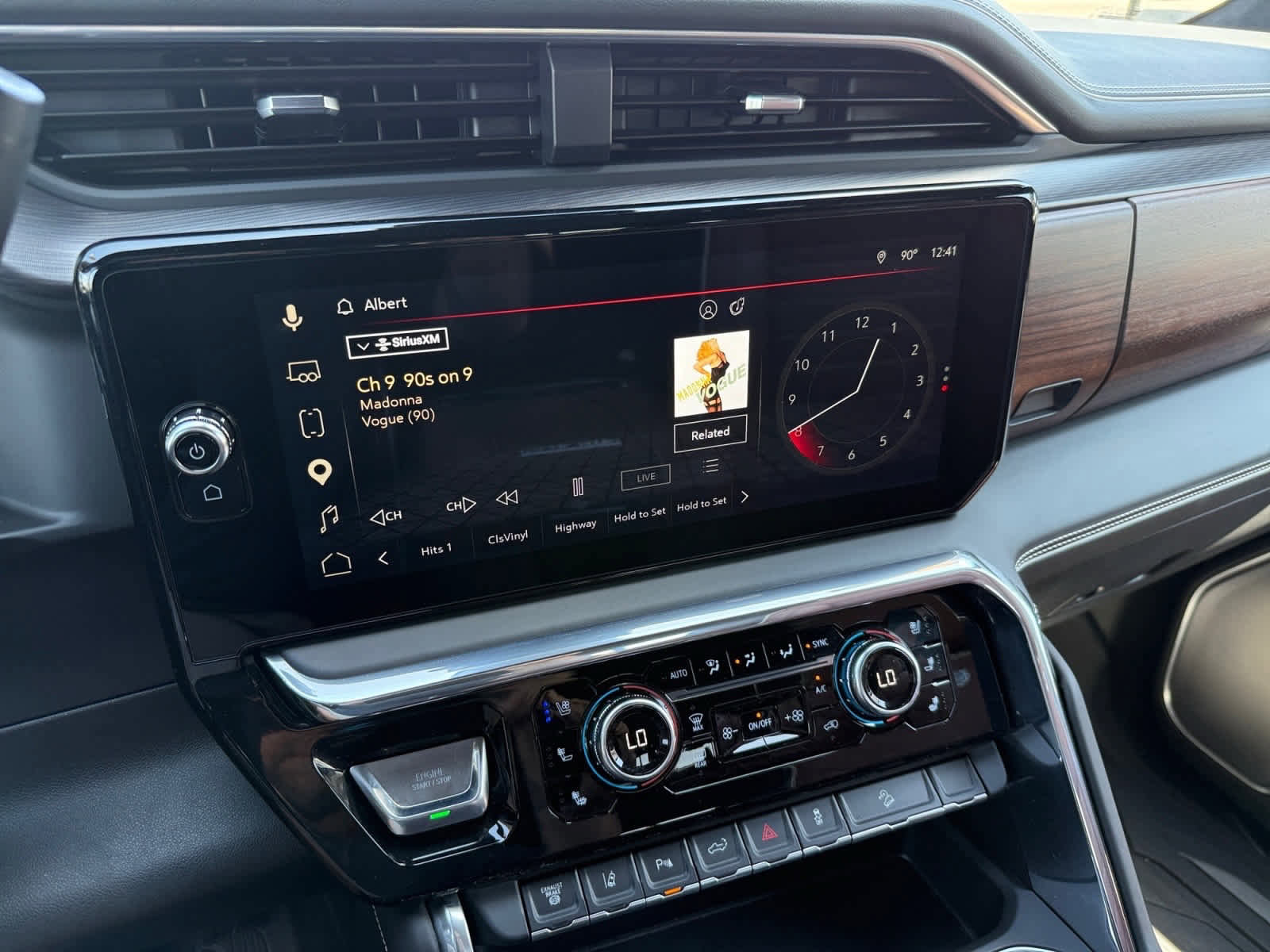Used 2025 GMC Sierra 2500 Denali Ultimate AWD/4WD image 19