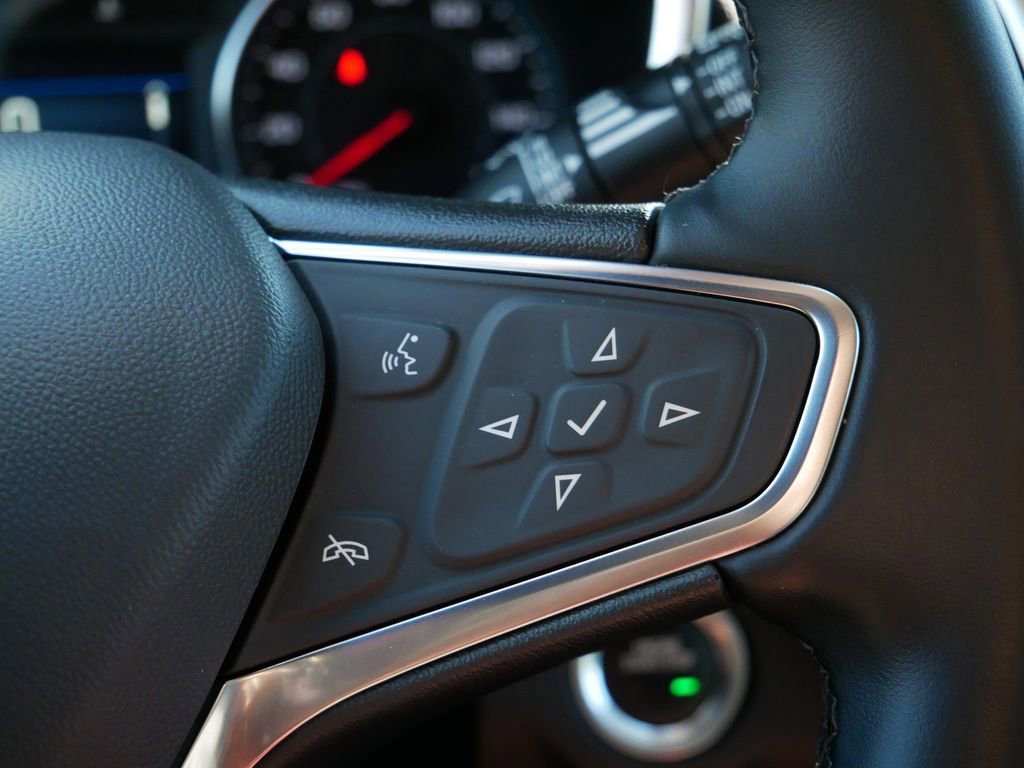 Used 2024 Chevrolet Equinox LT AWD/4WD image 20