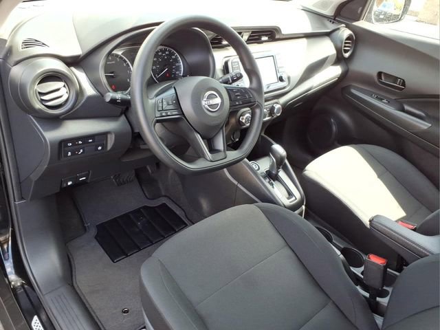 Certified 2025 Nissan Kicks Play S FWD image 10