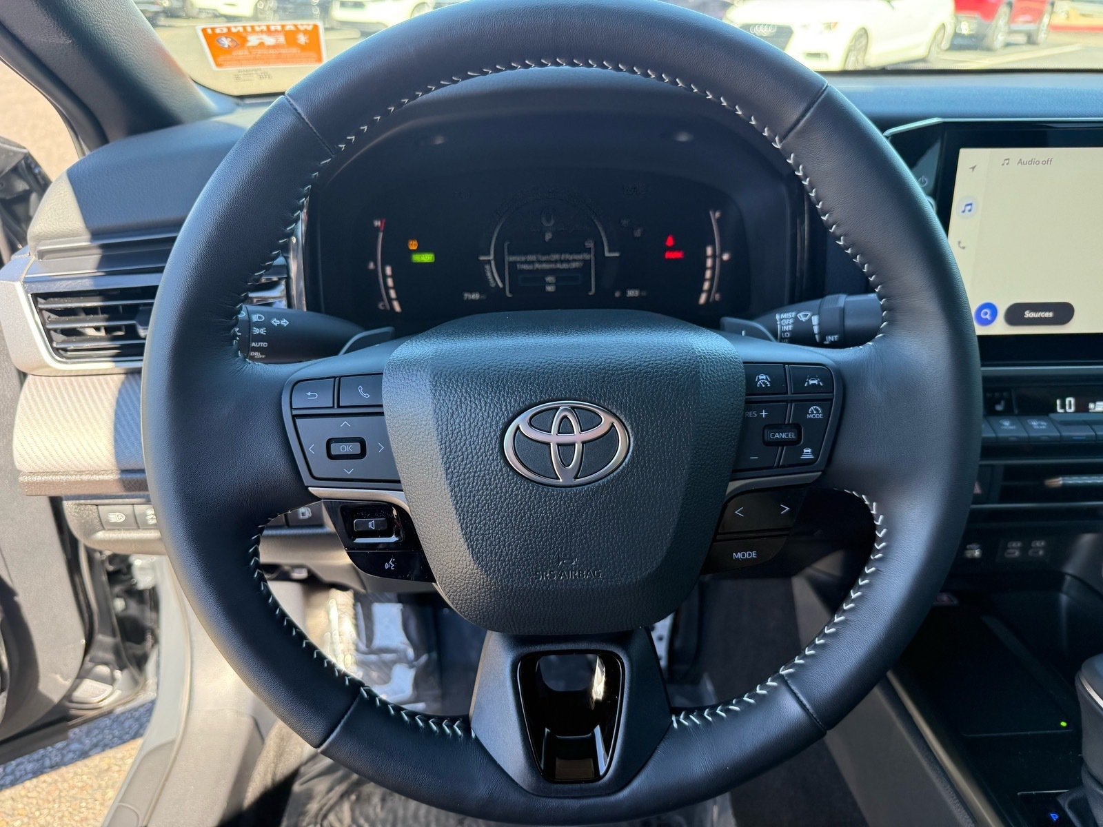 Used 2026 Toyota Camry SE w/ Multimedia Upgrade Package FWD image 15