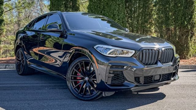 Used 2023 BMW X6 M50i w/ Executive Package image 4