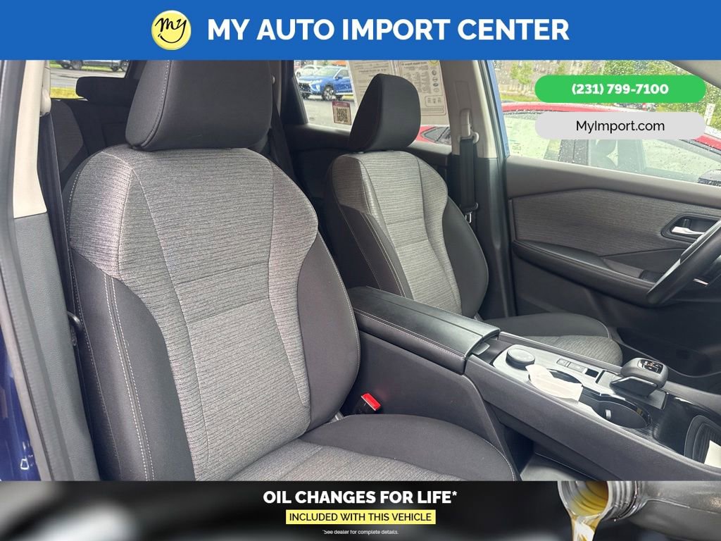 Used 2023 Nissan Rogue SV AWD/4WD image 28