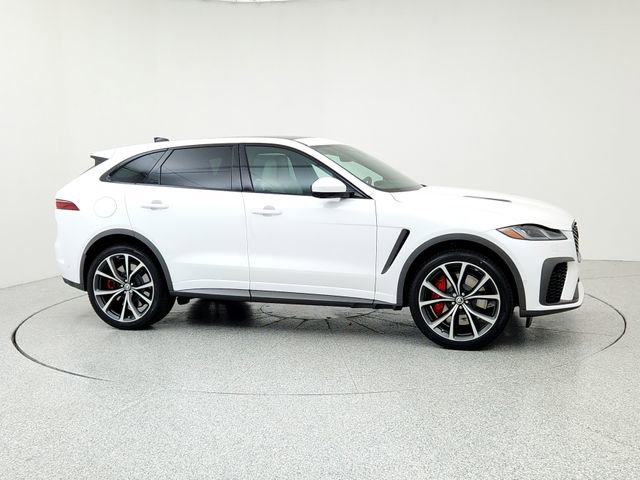 Certified 2026 Jaguar F-PACE SVR image 3