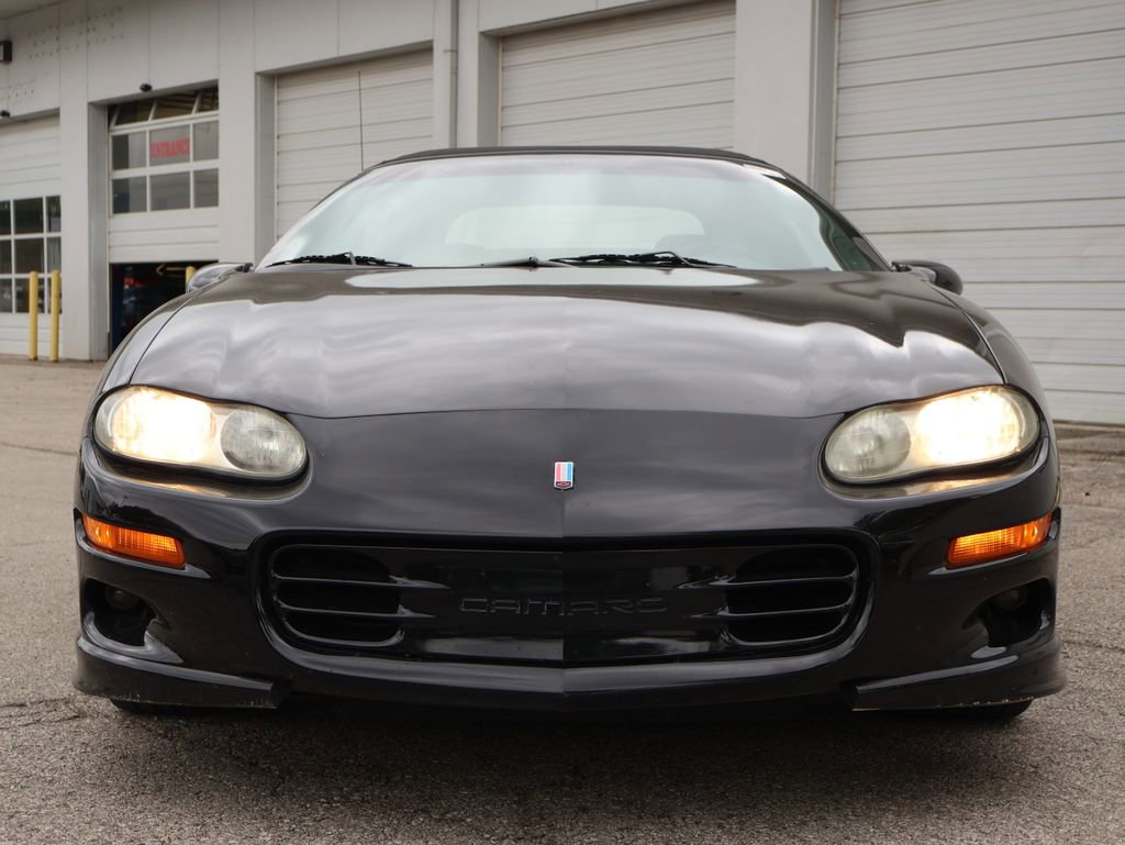 Used 2002 Chevrolet Camaro Z28 w/ Sport Appearance Pkg RWD image 8