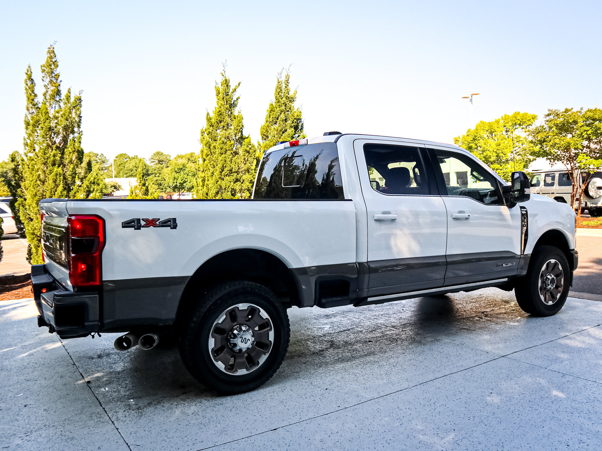 Used 2026 Ford F350 King Ranch AWD/4WD image 11