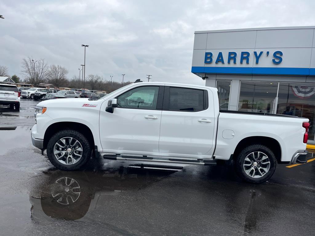 New 2026 Chevrolet Silverado 1500 LT image 2