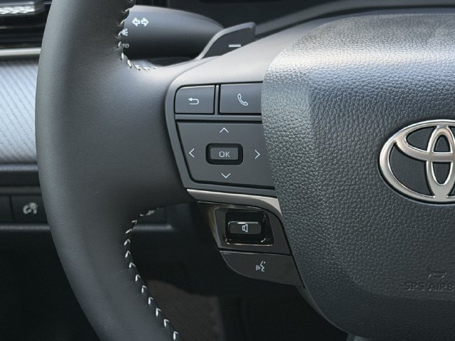 New 2026 Toyota Camry SE w/ Convenience Package FWD image 13