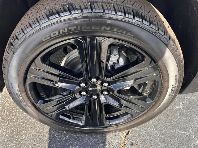 New 2026 GMC Acadia Elevation w/ Black Edition image 13