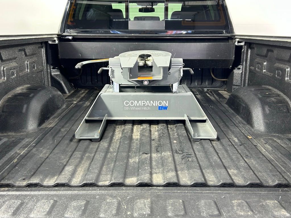 Used 2024 Chevrolet Silverado 2500 LTZ w/ LTZ Convenience Package AWD/4WD image 15