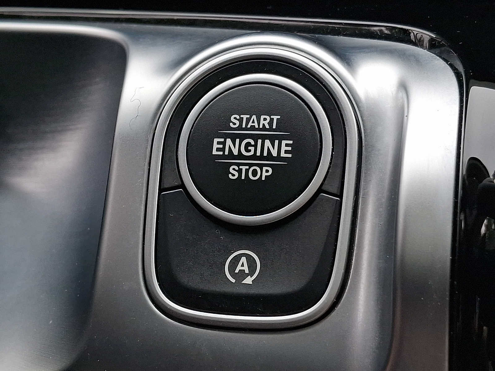 Certified 2023 Mercedes-Benz GLB 250 4MATIC image 19