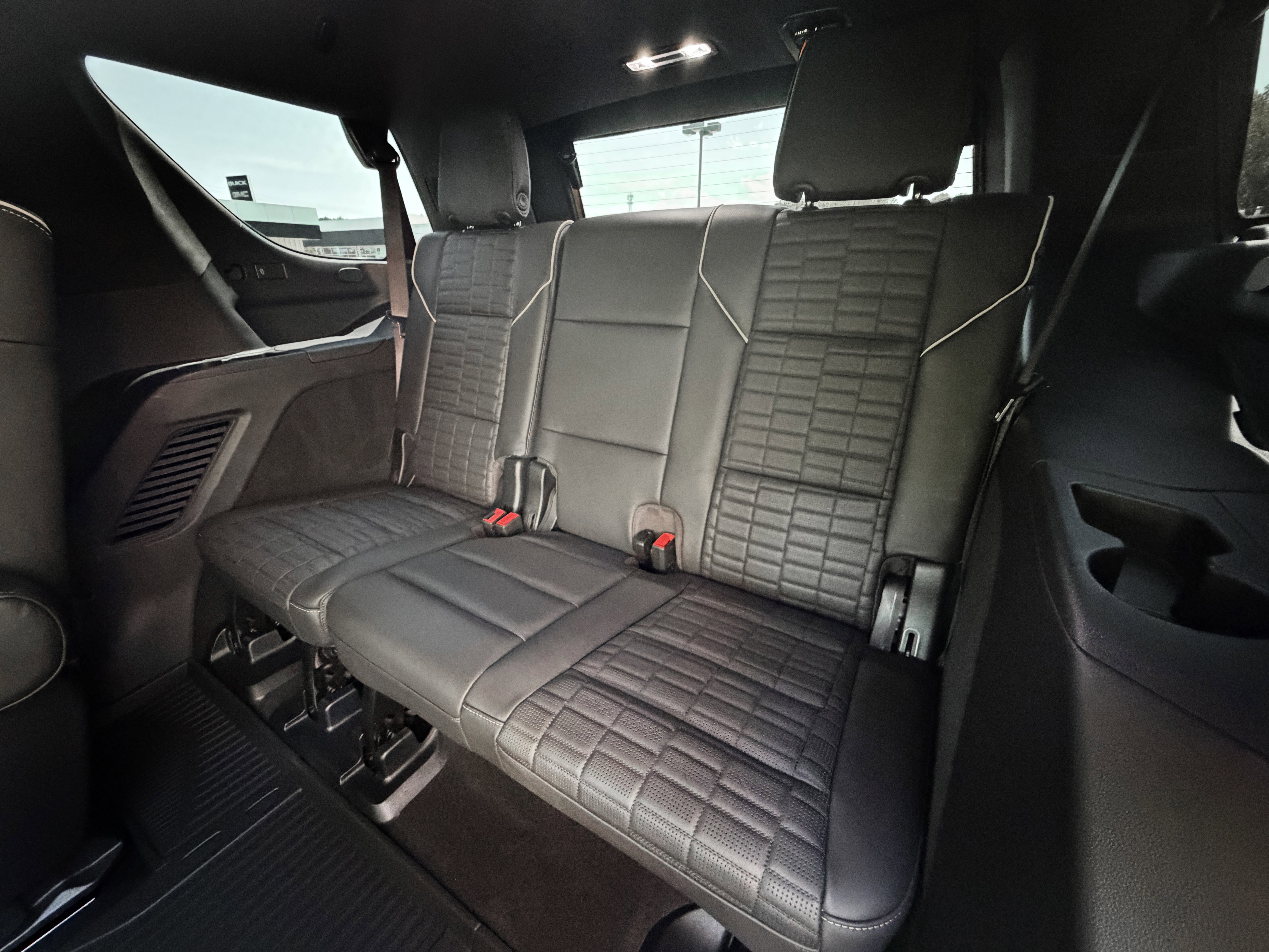 Used 2025 Cadillac Escalade Sport Platinum AWD/4WD image 24
