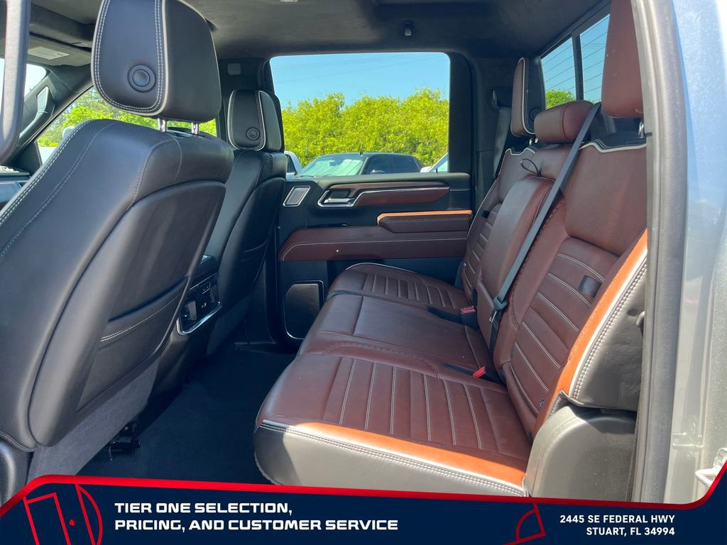 Used 2024 GMC Sierra 2500 Denali Ultimate w/ Max Trailering Package AWD/4WD image 11