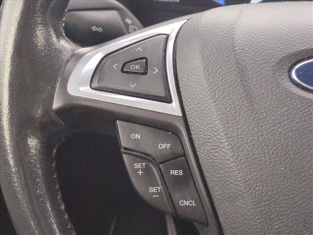Used 2015 Ford Fusion SE w/ Equipment Group 501A FWD image 11
