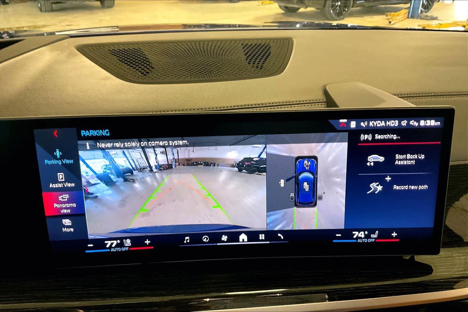 Used 2025 BMW X5 M60i AWD/4WD image 27