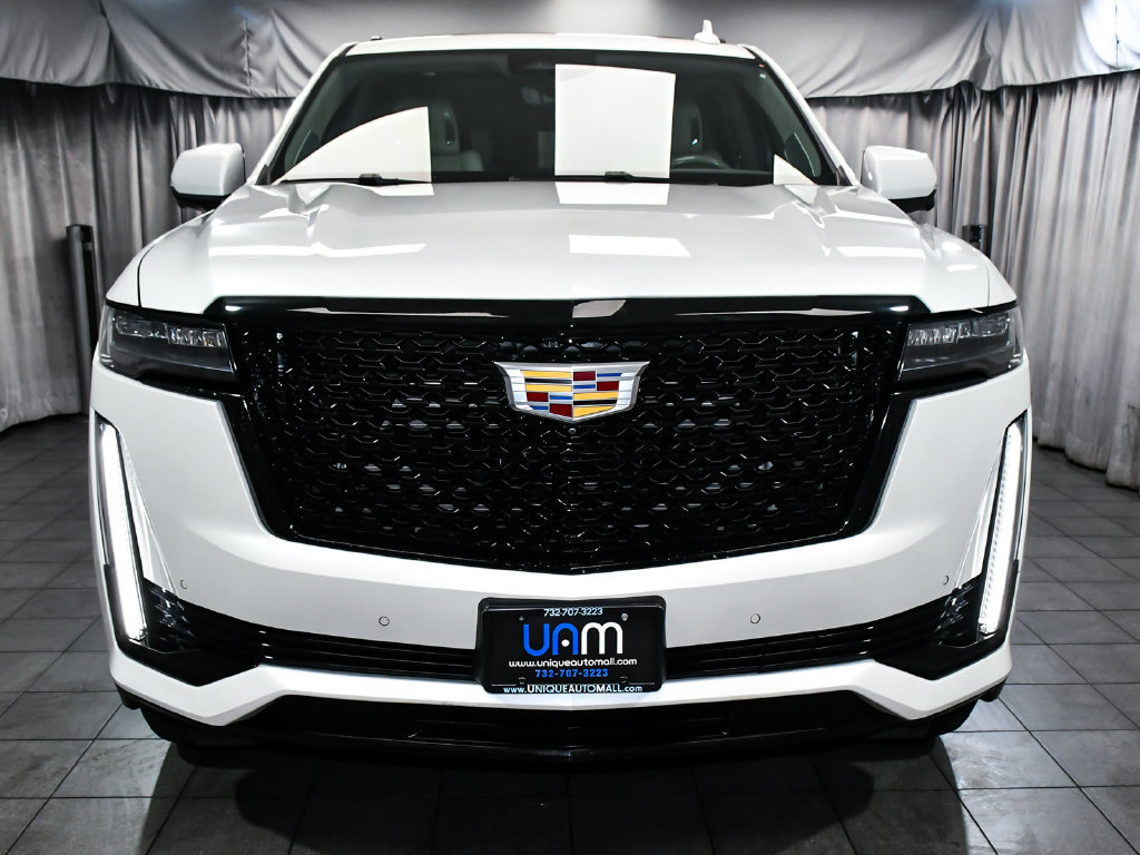 Used 2022 Cadillac Escalade Sport Platinum AWD/4WD image 2