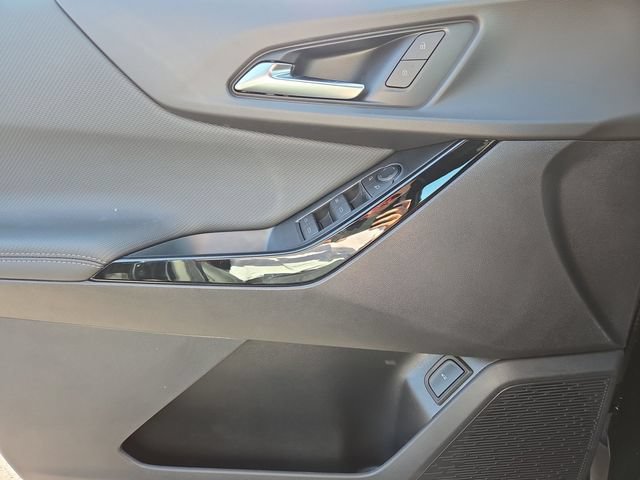 New 2026 Chevrolet Equinox LT w/ Convenience Package II FWD image 22