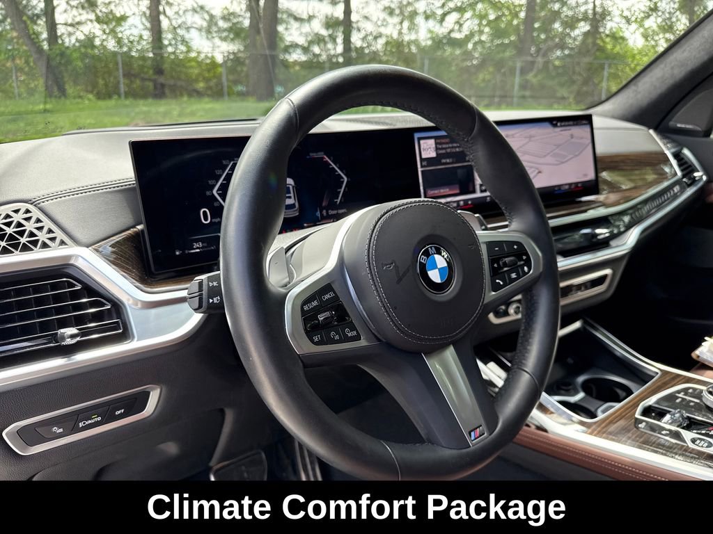 Used 2024 BMW X7 xDrive40i w/ Executive Package AWD/4WD image 15
