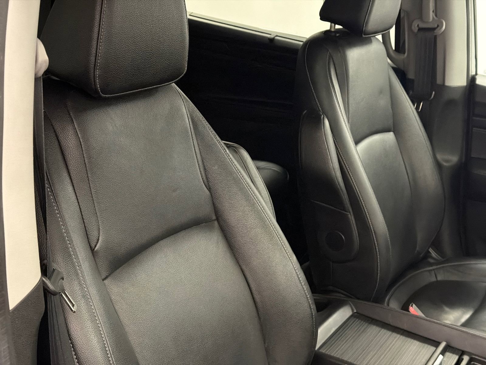 Used 2024 Honda Odyssey EX-L image 11