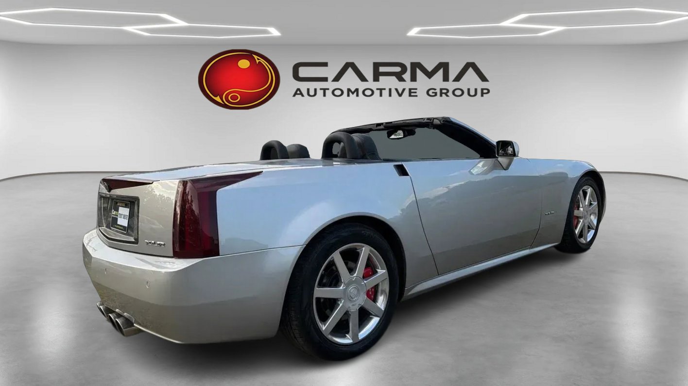 Used 2004 Cadillac XLR RWD image 5