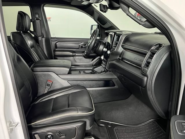 Used 2024 RAM 1500 Limited AWD/4WD image 32