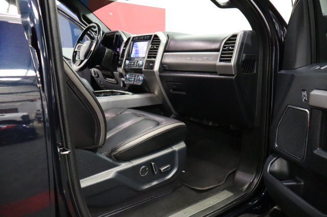 Used 2021 Ford F450 Platinum w/ FX4 Off-Road Package AWD/4WD image 76